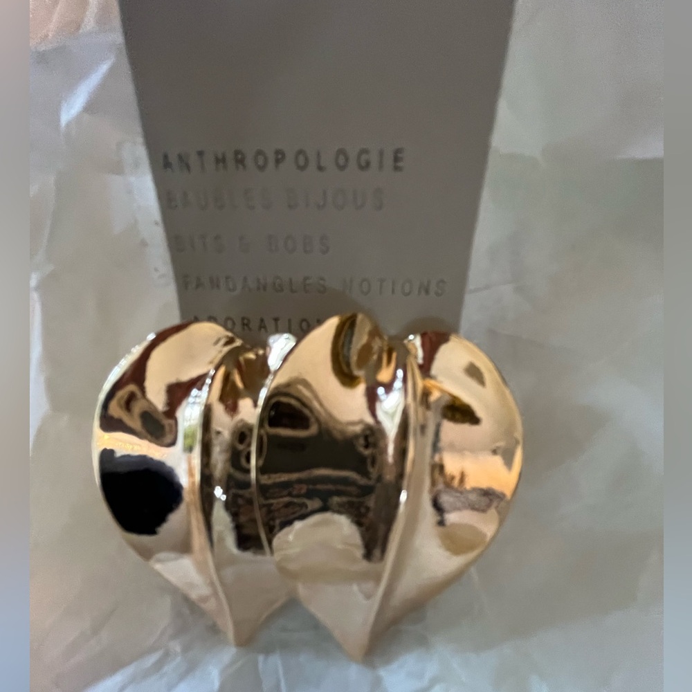 NWT Anthropologie 14KT Gold Plated Leaf Drop Earrings Gold - Picture 9 of 11